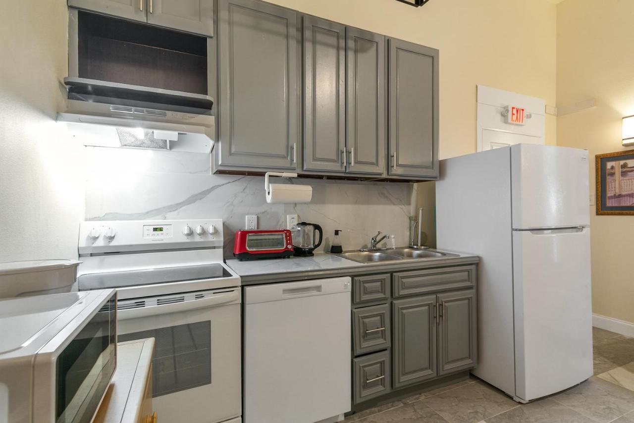 Breathtaking Condos Near French Quarter Nueva Orleans Exterior foto